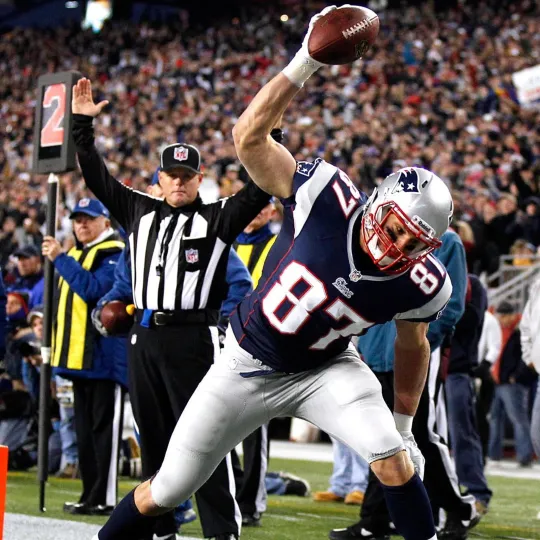 Discover New England Patriots Rob Gronkowski Poster Wall Art Photo Prints 16, 20, 24