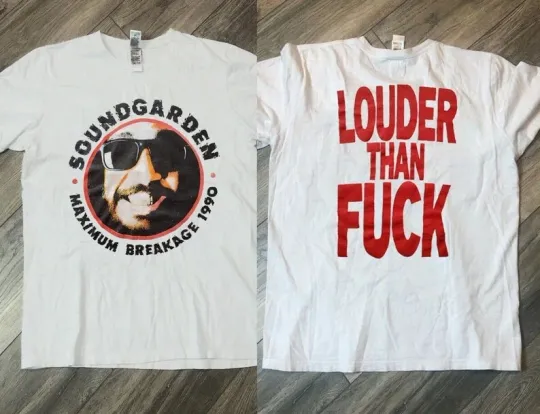 Soundgarden Maximum Breakage 1990 T-Shirt  
Soundgarden Louder Than Love T-Shirt