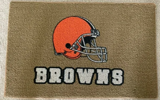 17" x 27"  CLEVELAND BROWNS DOOR MAT  *  FOOTBALL HELMET TAN WELCOME MAT  *
