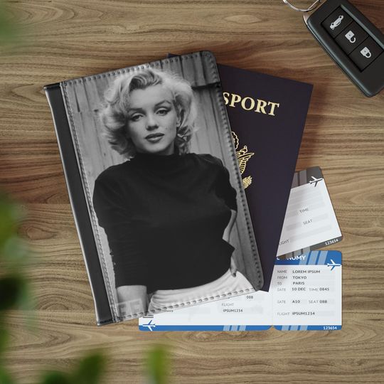 Discover Marilyn Monroe Passport Cover
