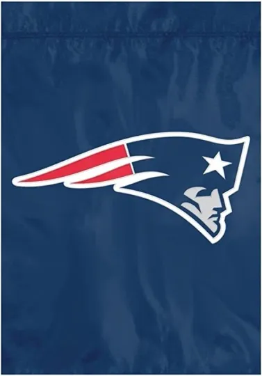 NEW ENGLAND PATRIOTS--12 1/2" X 18" GARDEN FLAG