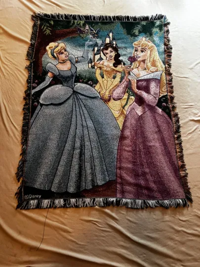 Discover 4’x 5’ woven disney princess throw blanket, Belle, Aurora, Cinde with Birds