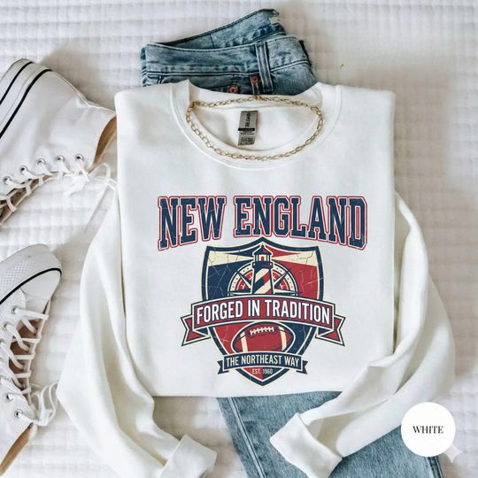 Discover New England Football Retro Sweatshirt Vintage Game Day Cozy Sweatshirt