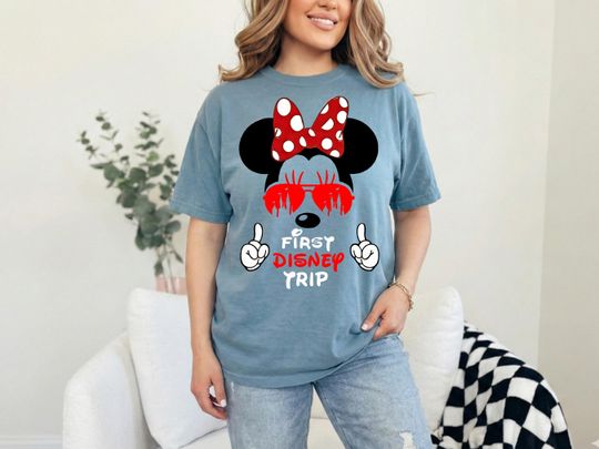 First Disney Trip Shirt - Camiseta Primer Viaje Disney - Minnie Mouse Sunglasses - Family Vacation 2026 - My First Disney Trip Girl