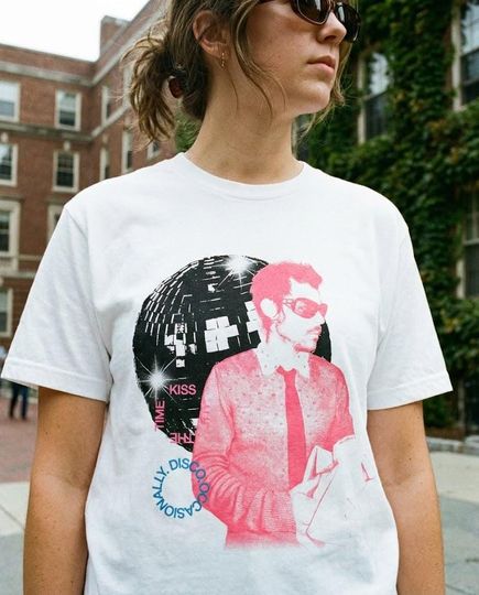 Discover Kiss all the time/Disco, occasionally. t-shirt, HS Concert t-shirt, HS shirt