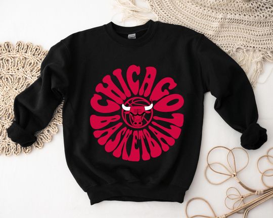 Discover Chicago Basketball Sweatshirt Vintage Bulls Shirt NBA Tee Retro Game Day | Bulls Fan Gift.......|||