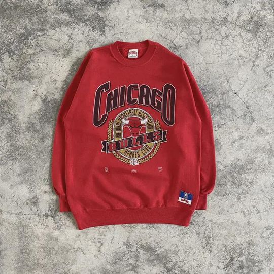 Vintage 90s Chicago Bulls NBA Nutmeg Crewneck Sweatshirt Size L