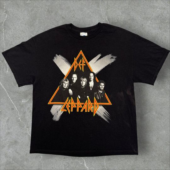 Discover Vintage Y2K 2003 Def Leppard X Ten USA Tour T-Shirt
