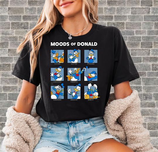 Discover Moods Of Donald Duck Funny Face T-Shirt