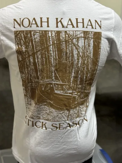 Discover Noah Kahan Stick Season Tee