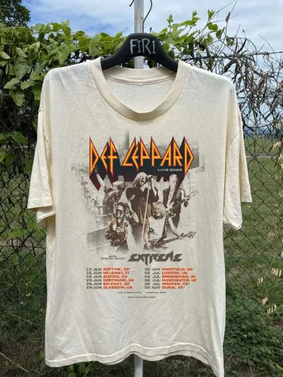 Discover Def Leppard Summer Tour 2026 T-Shirt for Fans