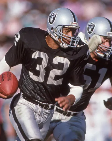Discover Los Angeles Raiders Marcus Allen  Football Photo Poster