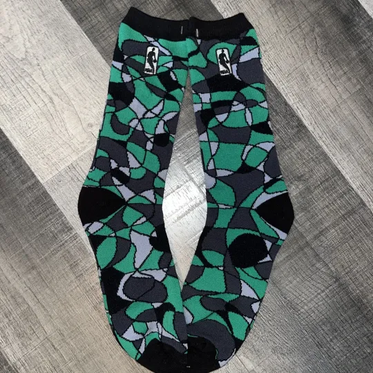 Discover NBA LOGO MAN BASKETBALL GREEN XAN LOGO CREW LENGTH SOCKS LARGE