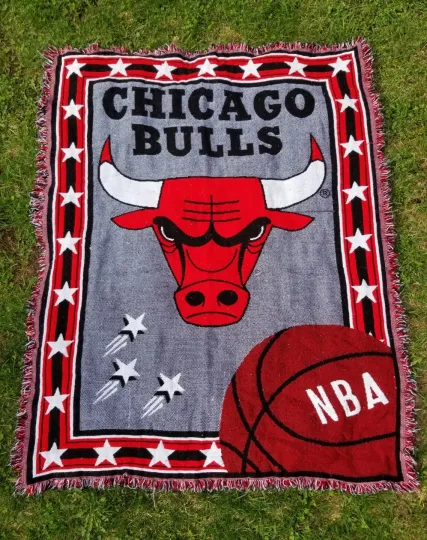 VTG 90s Chicago Bulls Throw Blanket NBA Woven Tapestry Wall Hanging Art USA