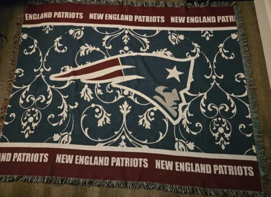 NEW ENGLAND PATRIOTS Blanket Jacquard Tapestry 60 x 48 Throw Wall Hanging Woven