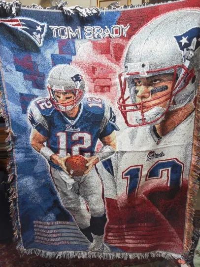 Tom Brady New England Patriots Woven Tapestry Blanket Wall Hanging approx 44x66