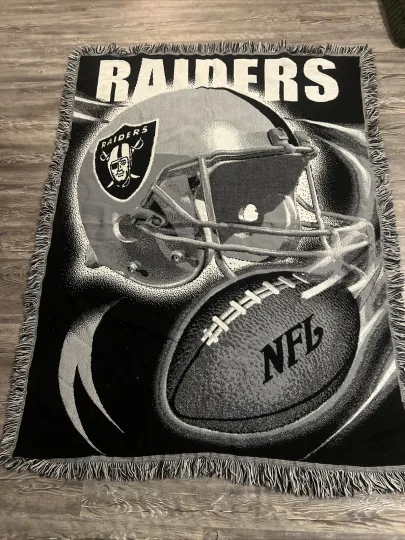Discover Oakland Raiders football Footbal Woven Throw Blanket w/ Fringe 58" x 45" EUC
