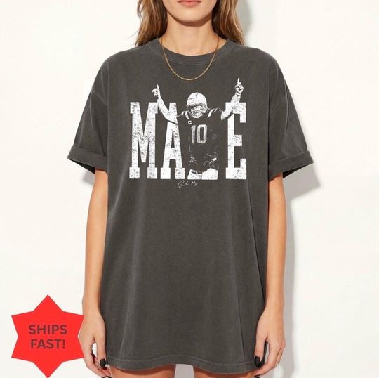 Discover Maye Football T-Shirt, Super Bowl Game Day Comfort Colors Shirt, Patriots New England Quarterback Shirt, Vintage Drake Maye 10, Game Day