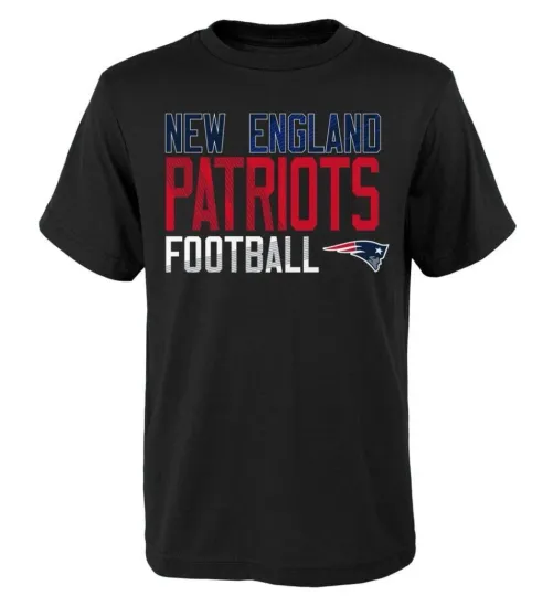 Discover New England Patriots Youth Boys Black Short Sleeve Team T-Shirt