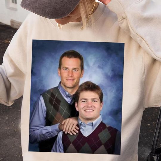 Brady and Maye Vintage Football 90s Shirt, Maye Football shirt, Vintage Oversized Sport Tee, Retro American Football Bootleg Gift