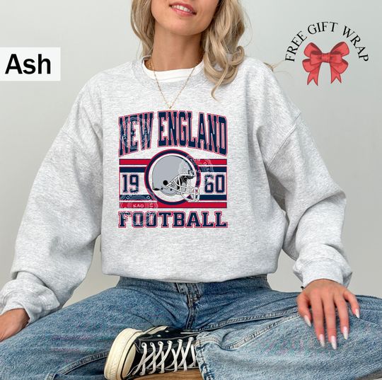 Discover New England Football Sweatshirt, Unisex New England Football Crewneck, Baggy Woman Sports Gear
