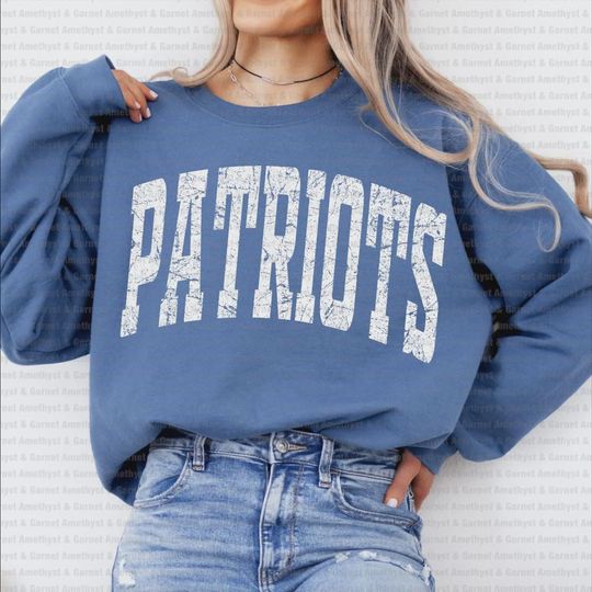 Discover Vintage Patriots Mascot Sweatshirt