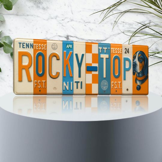 Rocky Top License Plate Sign Tennessee Volunteers Metal Wall Art for Fan Cave and Game Day Decor