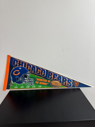 Chicago Bears football vintage pennant from 1990s