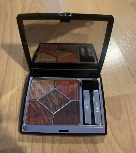 Discover Custom Name And Number football Atlanta Falcons Salute To Service Veterans Day 3D Hoodie