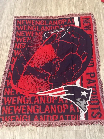 New England Patriots Northwest Co. Woven Throw Blanket 58”x46” USA