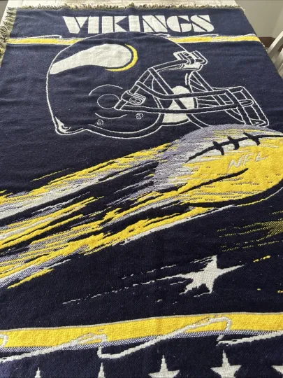 Discover Vintage football Vikings Woven Throw Blanket  44”x58”  The Northwest Company