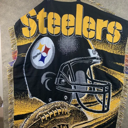 Discover Vintage The Northwest Company High Bulk Pittsburg Steeler football Throw