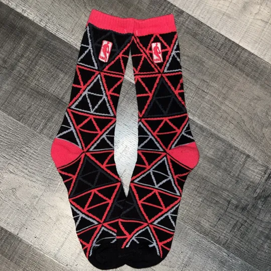 Discover NBA LOGO MAN BASKETBALL PYRAMID CLIPPERS NIGHT LOGO CREW LENGTH SOCKS LARGE