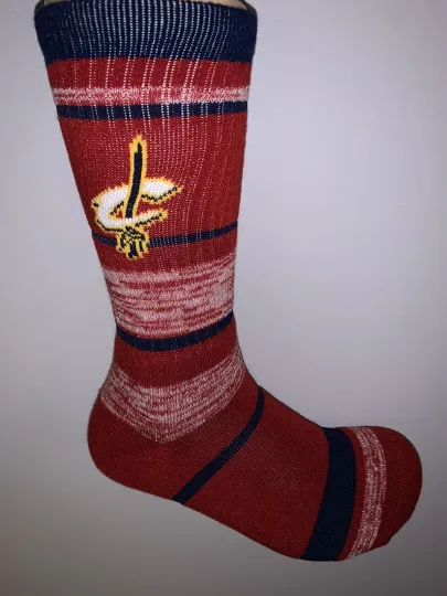Discover CLEVELAND CAVALIERS NBA LOGO MENS RMC CREW LENGTH SOCKS LARGE