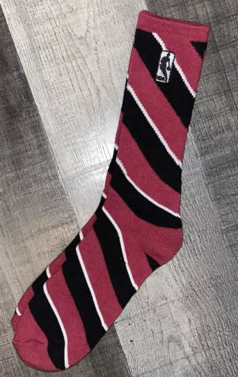 Discover NBA XMAS ON COURT SOCKS PE PLAYER GAME BASKETBALL L LRG SHOE USA MEN 10 11 12 13