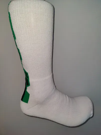 Discover Long White Green Stripe Basketball  Crew Socks Large