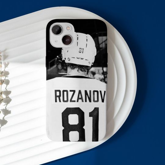 Discover Ilya Rozanov Phone Case | Hockey Romance Aesthetic Cover | Rozanov 81 Jersey Art Gift for Heated Rivalry Fans