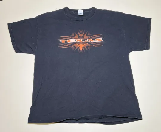 Discover Vintage Texas Lonhorns Y2K Black T-Shirt Size XL Delta Pro Weight Graphic Tee