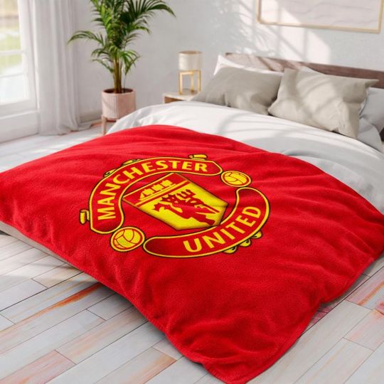 Discover Manchester United Fleece Blanket Soft Arctic Fleece Football Gift for Fans, Cozy Sofa & Bed Throw