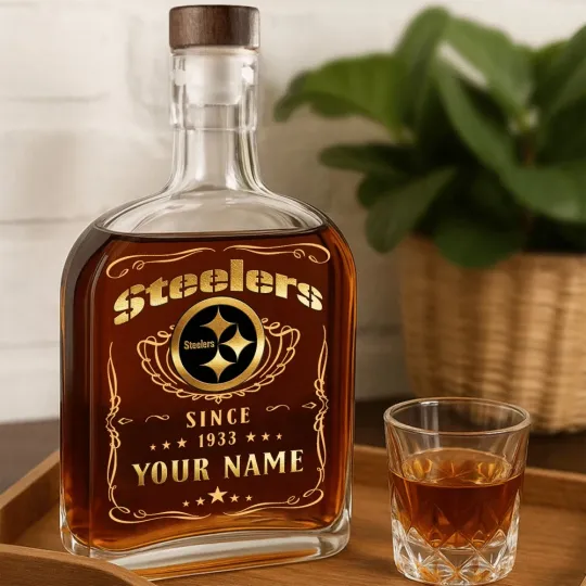 Discover Personalized Pittsburgh Football Steelerss Team Whiskey Decanter Whiskey Bottle