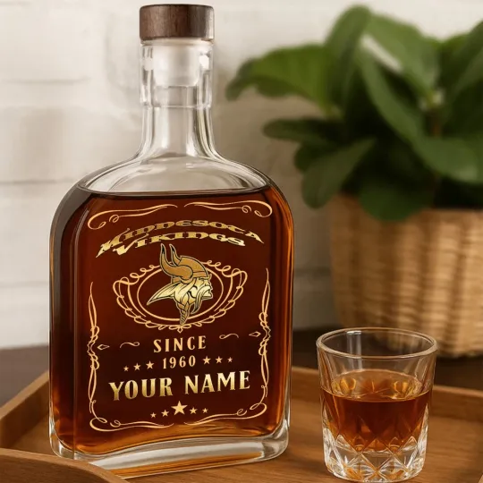 Discover Personalized Minnesota Football Vikingss Team Whiskey Decanter Whiskey Bottle