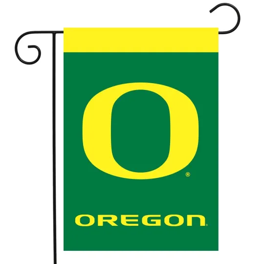 Discover Briarwood Lane Oreg ducks NCAA Licensed Garden Flag