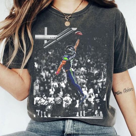 Discover Vintage Jaxon Smith-Njigba Shirt, Seattle Football Teet, Football Shirt Gift For Fans, Vintage Retro 90s Shirt