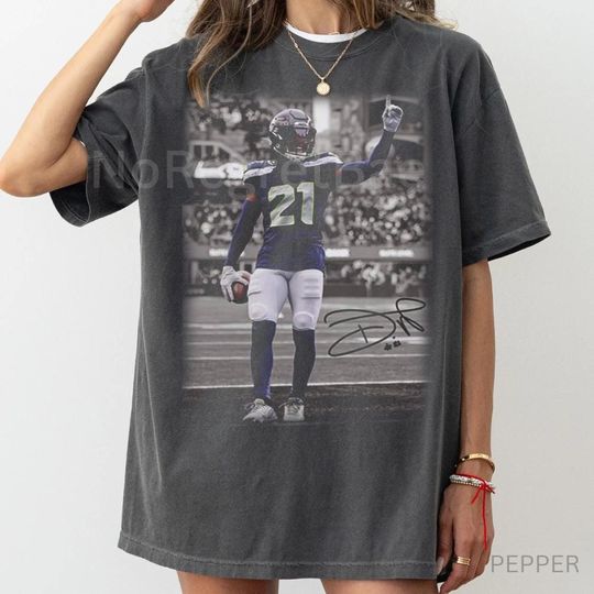 Discover Vintage Devon Witherspoon Comfort Colors Shirt Gift For Fan