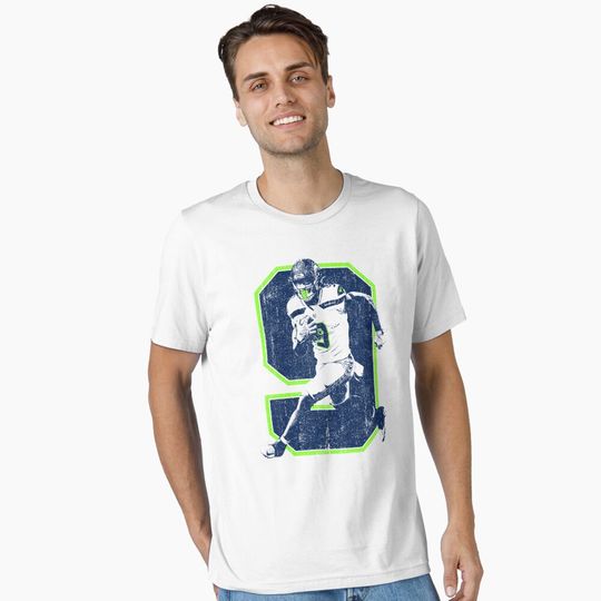 Discover Kenneth Walker III Essential T-Shirt