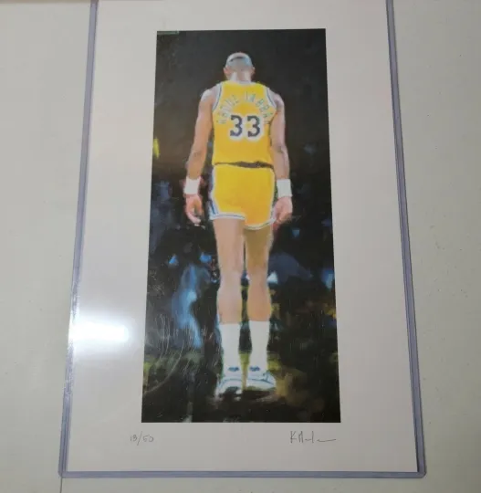 Discover LOS ANGELES LAKERS LEGEND #33 KAREEM ABDUL JABBAR LITHOGRAPH SIGNED BY ARTIST...