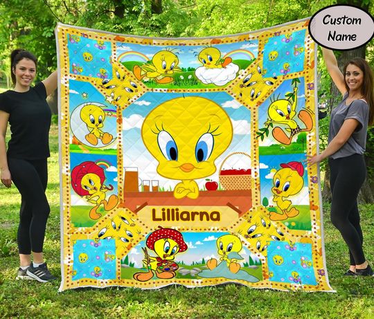Personalized Tweety Bird Quilt Blanket, Gift Birthday for Kid, Custom Name Tweety Fleece Blanket, Cartoon Blanket