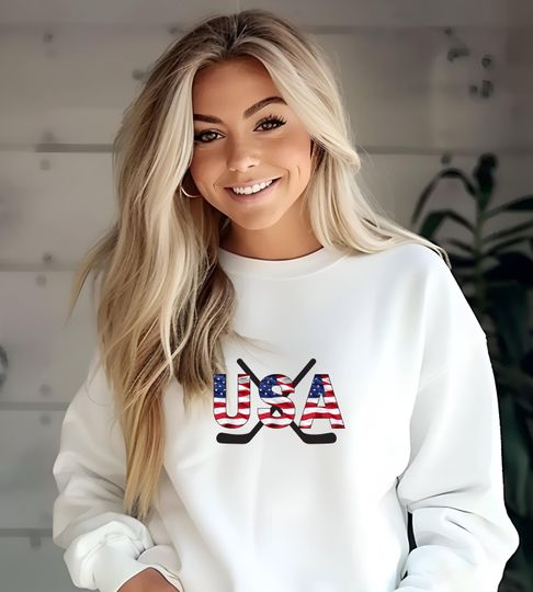 USA Flag Hockey Sweatshirt,Gift for Hockey Fans, Patriotic Shirt, USA hockey Sweatshirt,USA Hockey,American Hockey, Hockey Sweatshirt
