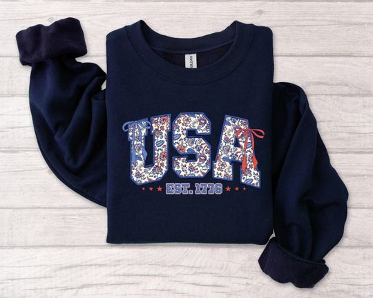 Discover USA Flag Sweatshirt: Retro Patriotic American Hoodie