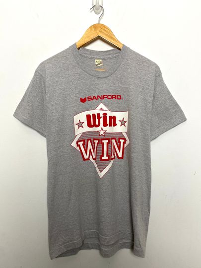 Discover Vintage 1980s Screen Stars Sanford Pens and Pencils "Win Win" made in USA Spell Out Star Graphic Tee Shirt (fits adult Medium)